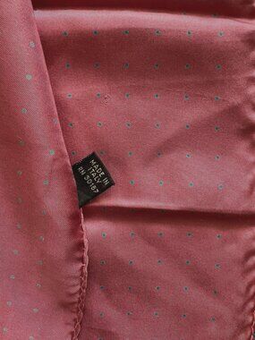 Made in Italy Pink Polka Dot Pocket Square